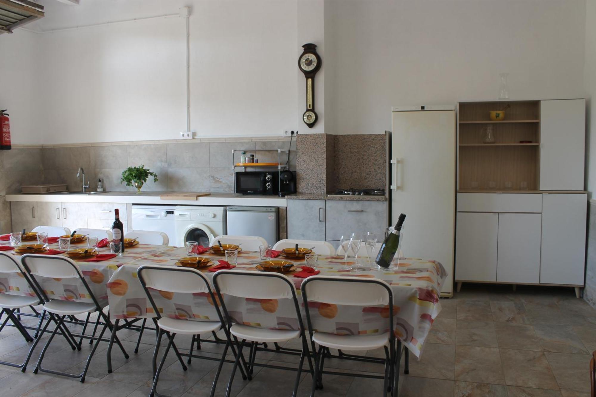 Casa En Emporda Con Piscina Grande Propia Hébergement de vacances